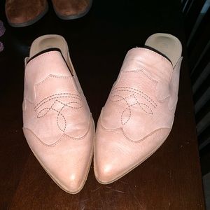 Nude shoes